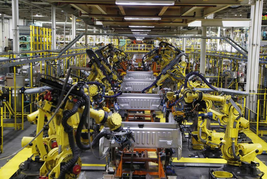 Robotization hasn't affected the labor market in a huge way in Germany. (AP Photo/Carlos Osorio)