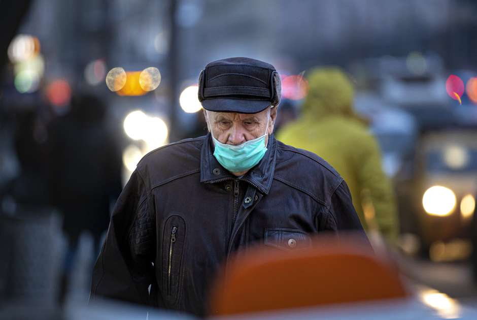 Dementia sufferers bear a higher COVID-19 risk. (AP Photo/Alexander Zemlianichenko)