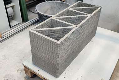 This lightweight cement is made with recycled waste glass and can be 3-D printed into concrete homes or shelters. (Pawel Sikora/Technische Universität)