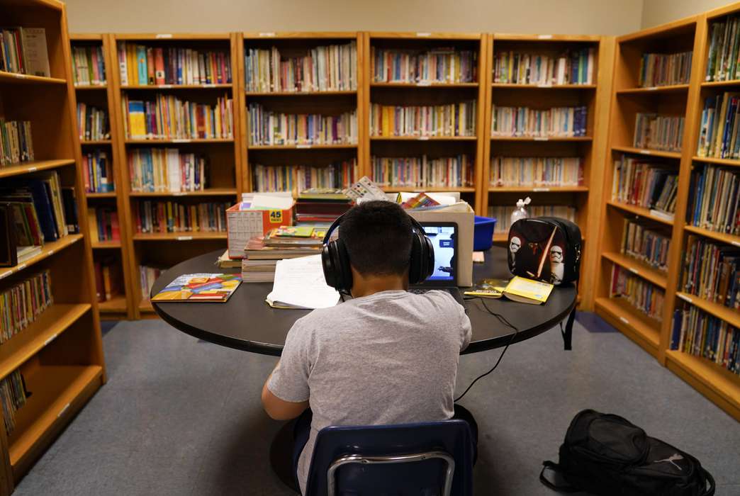 Writing prompts help online students understand concepts better. (AP Photo/Jae C. Hong)
